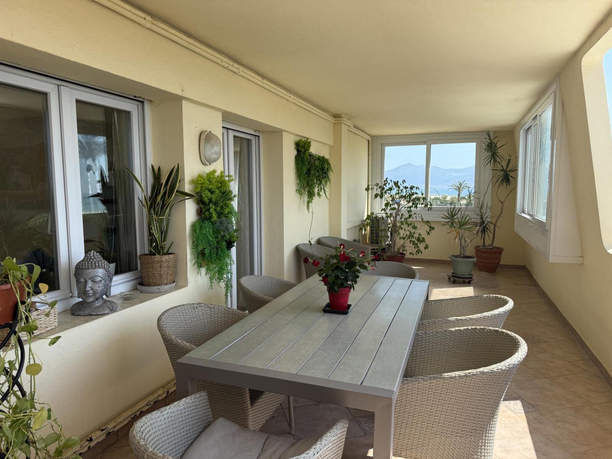 3Apartamento De Tres Habitaciones Empuriabrava Exterior photo